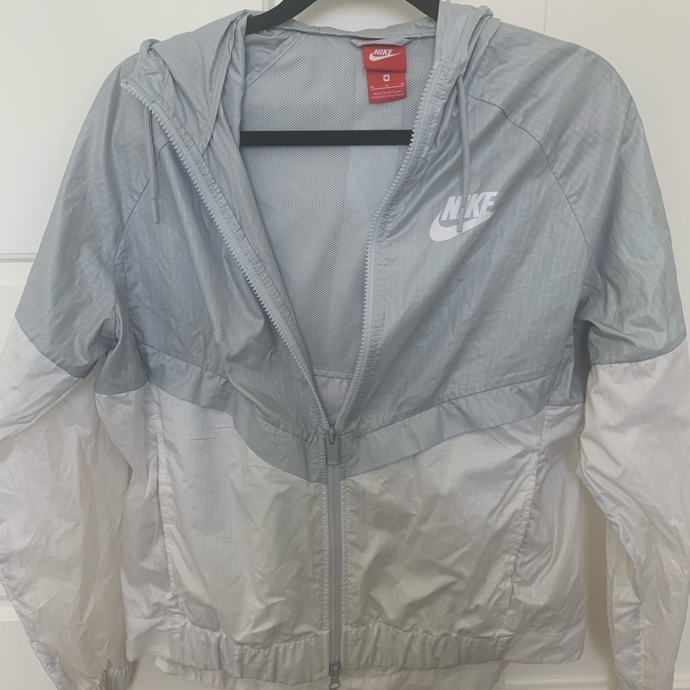 NIKE JACKET GOOD CONDITION! 💗💗